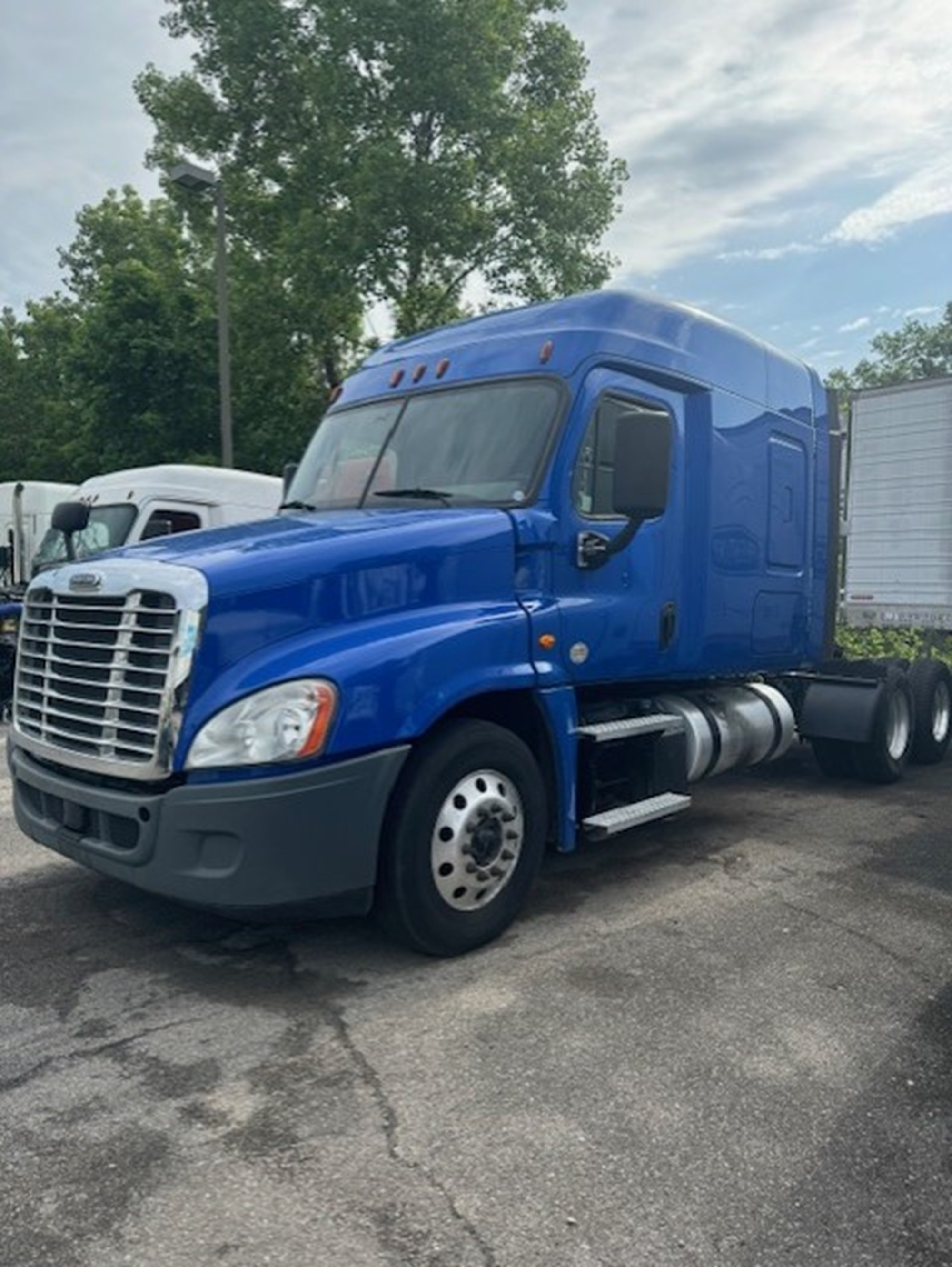 2020 FREIGHTLINER CASCADIA 125