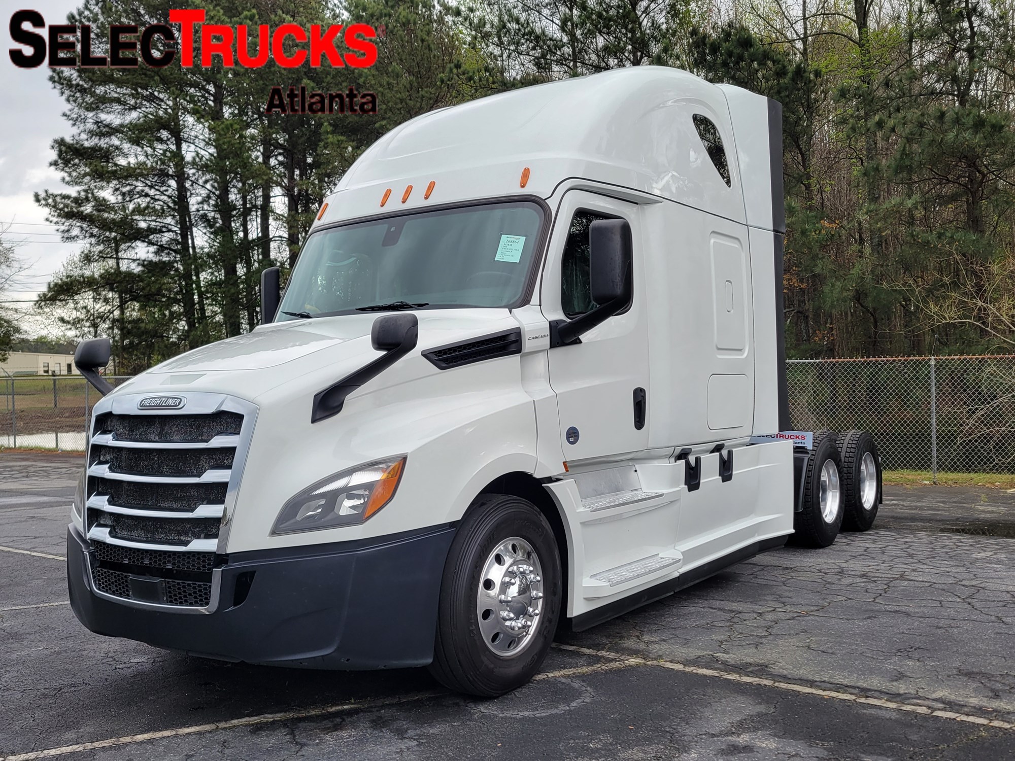 2020 FREIGHTLINER CA126SLP