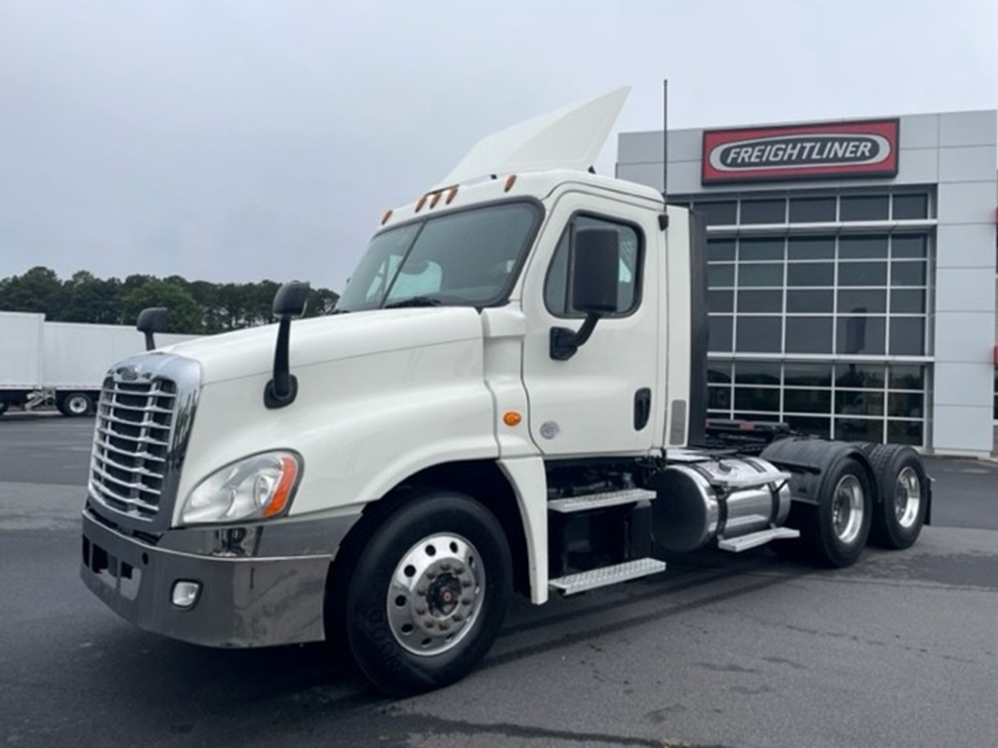 2017 FREIGHTLINER CASCADIA 125