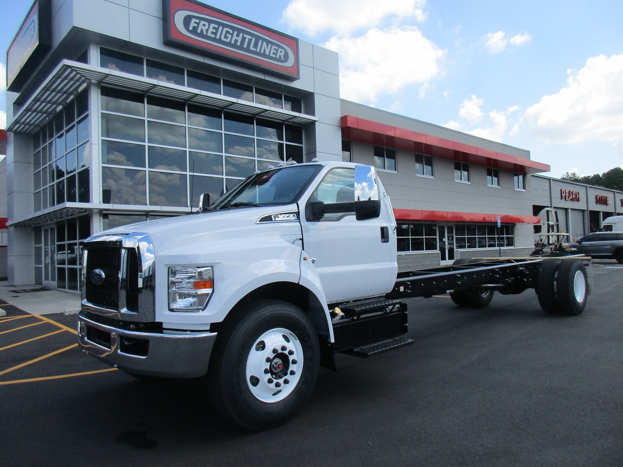 2024 Ford F-650