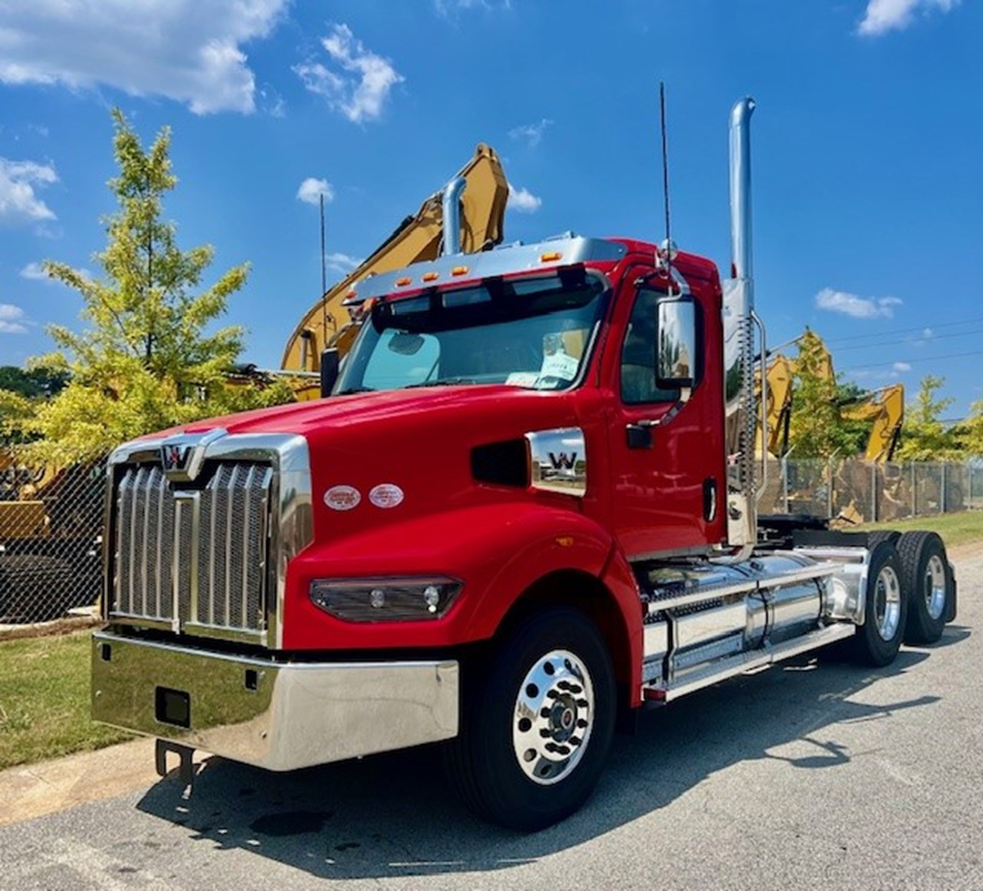 2025 WESTERN STAR 49X