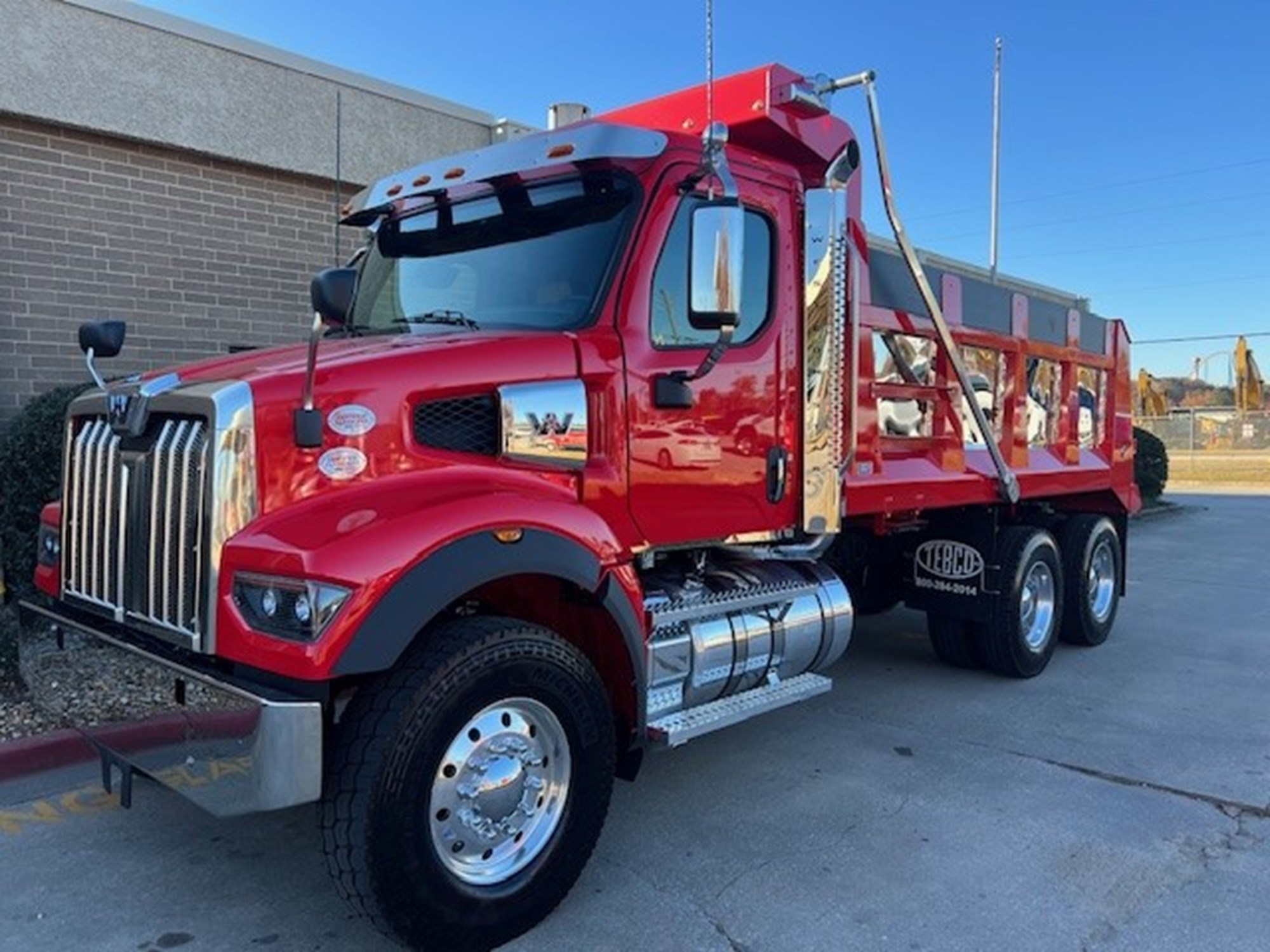 2025 WESTERN STAR 47X