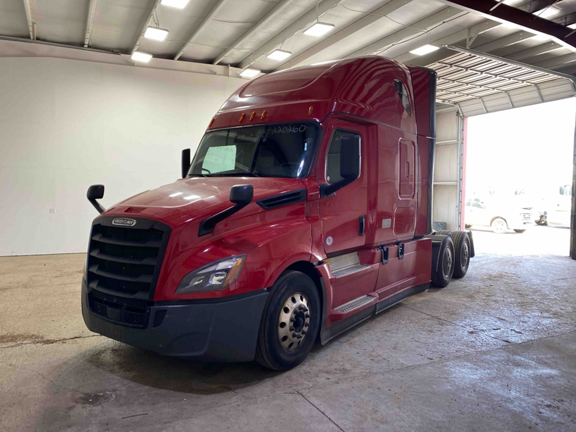 2022 FREIGHTLINER CA126SLP