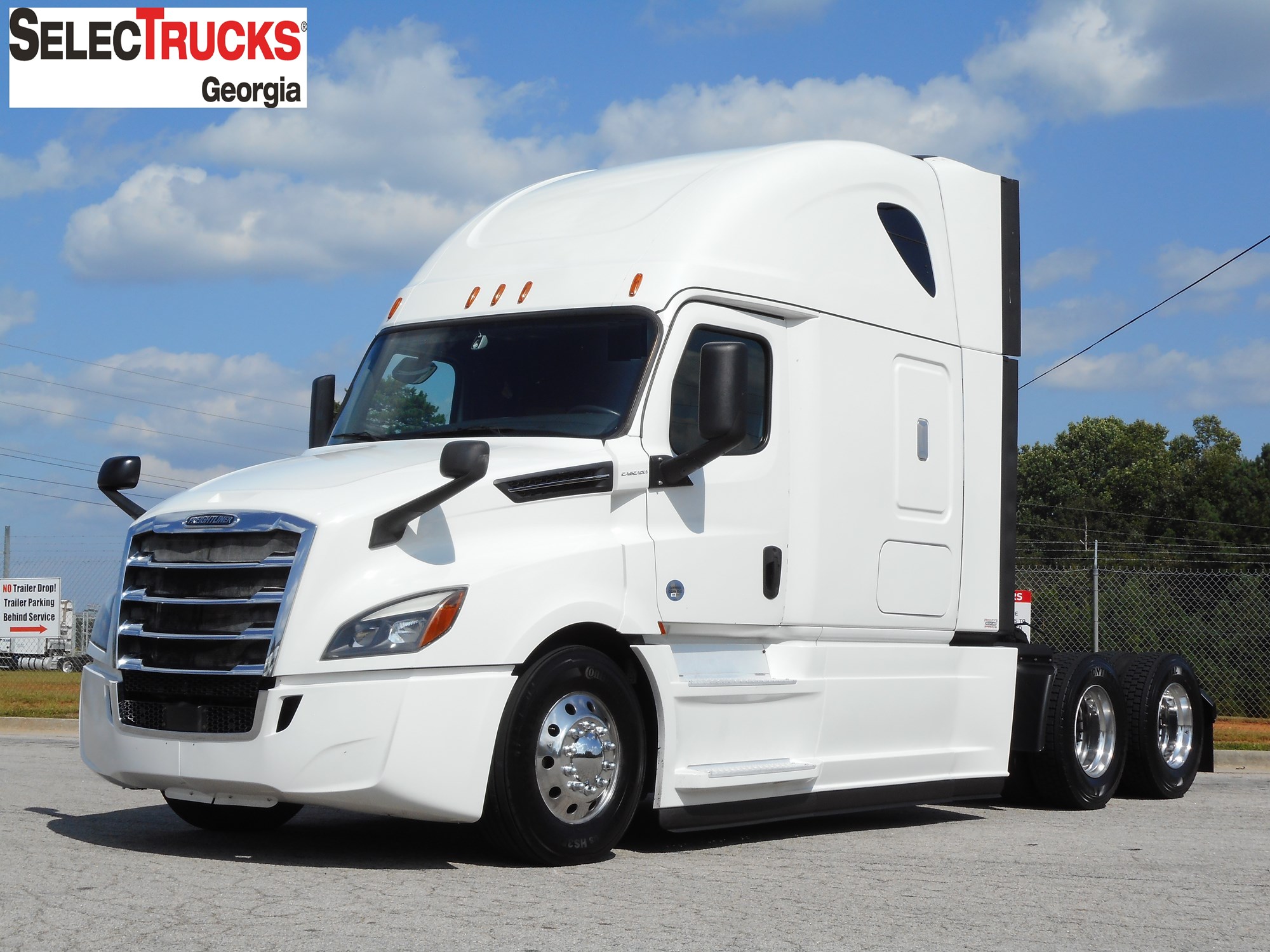 2020 FREIGHTLINER CA126SLP