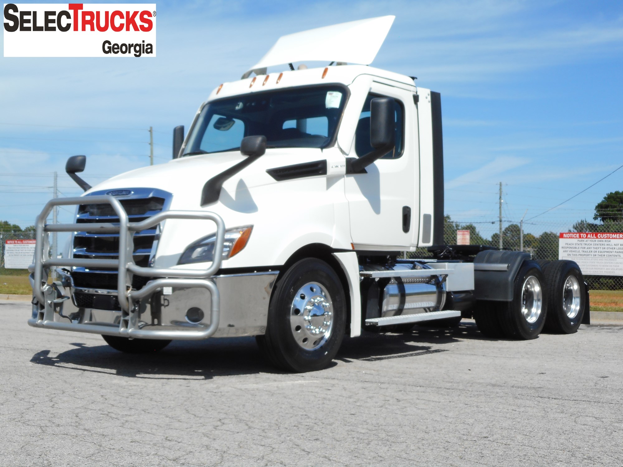 2021 FREIGHTLINER CA126DC