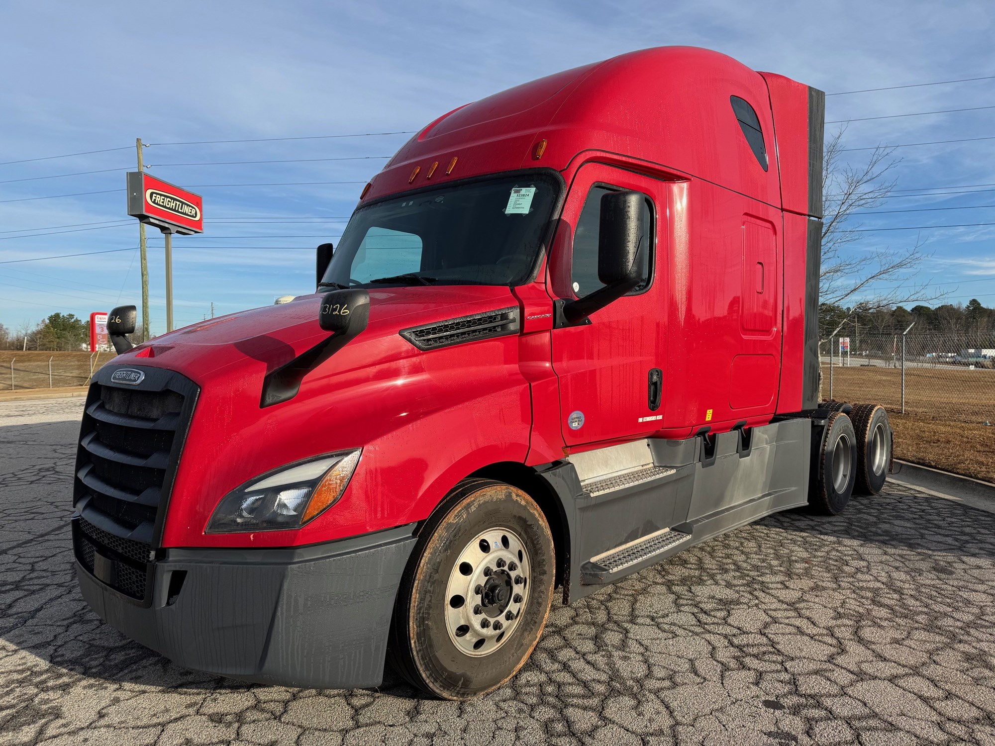 2020 FREIGHTLINER CA126SLP