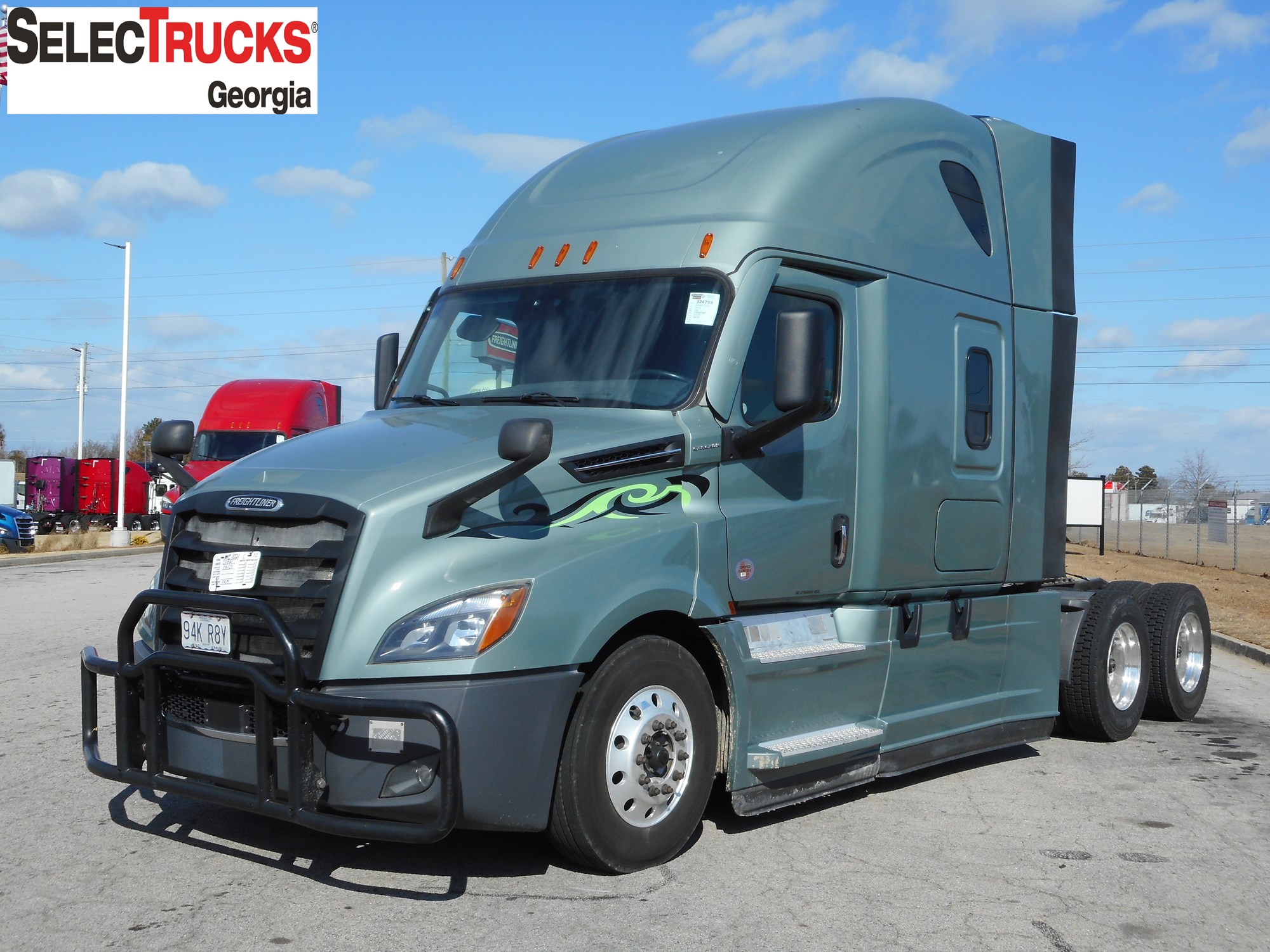 2021 FREIGHTLINER CA126SLP