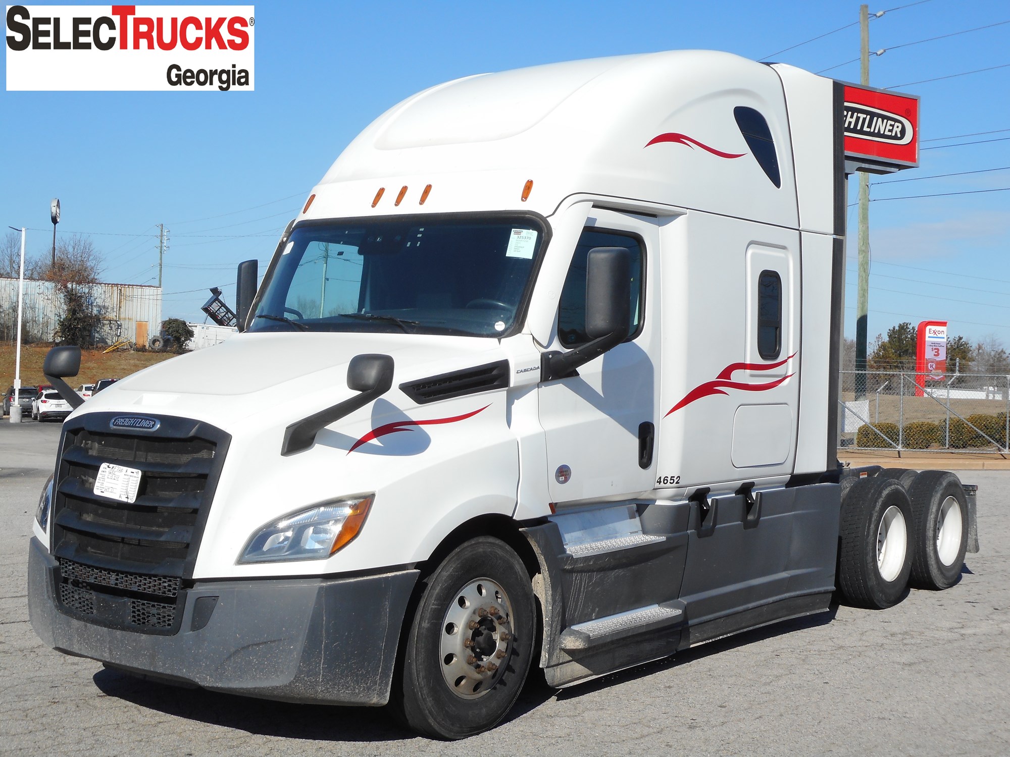 2021 FREIGHTLINER CA126SLP