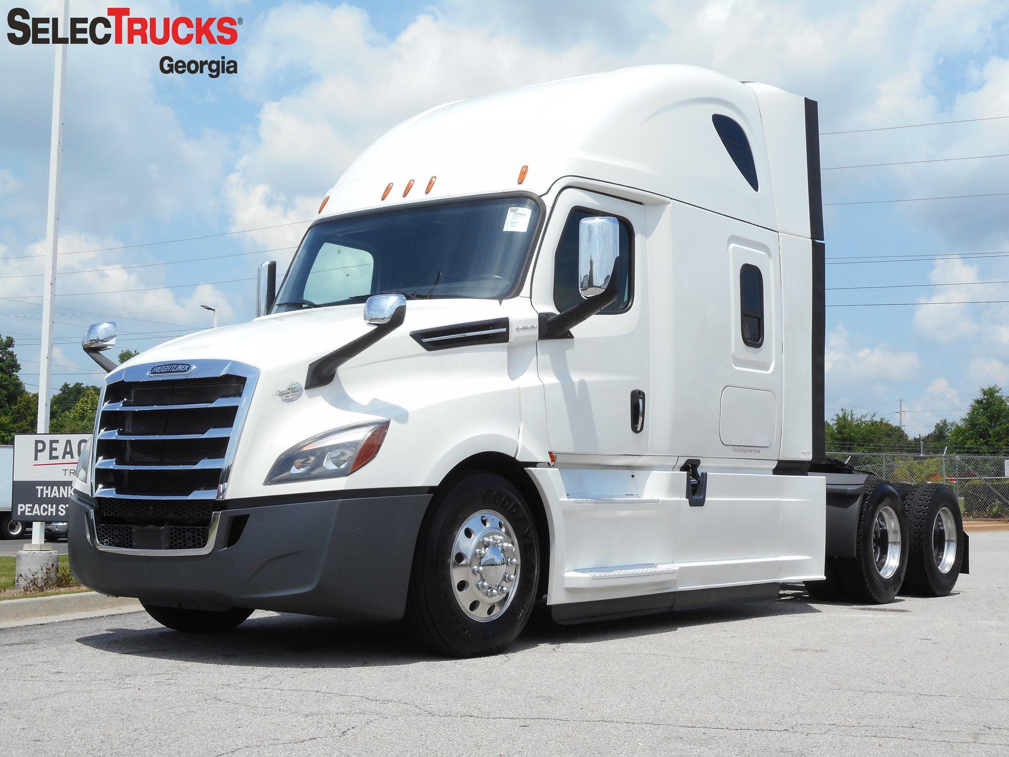 2020 FREIGHTLINER CA126SLP